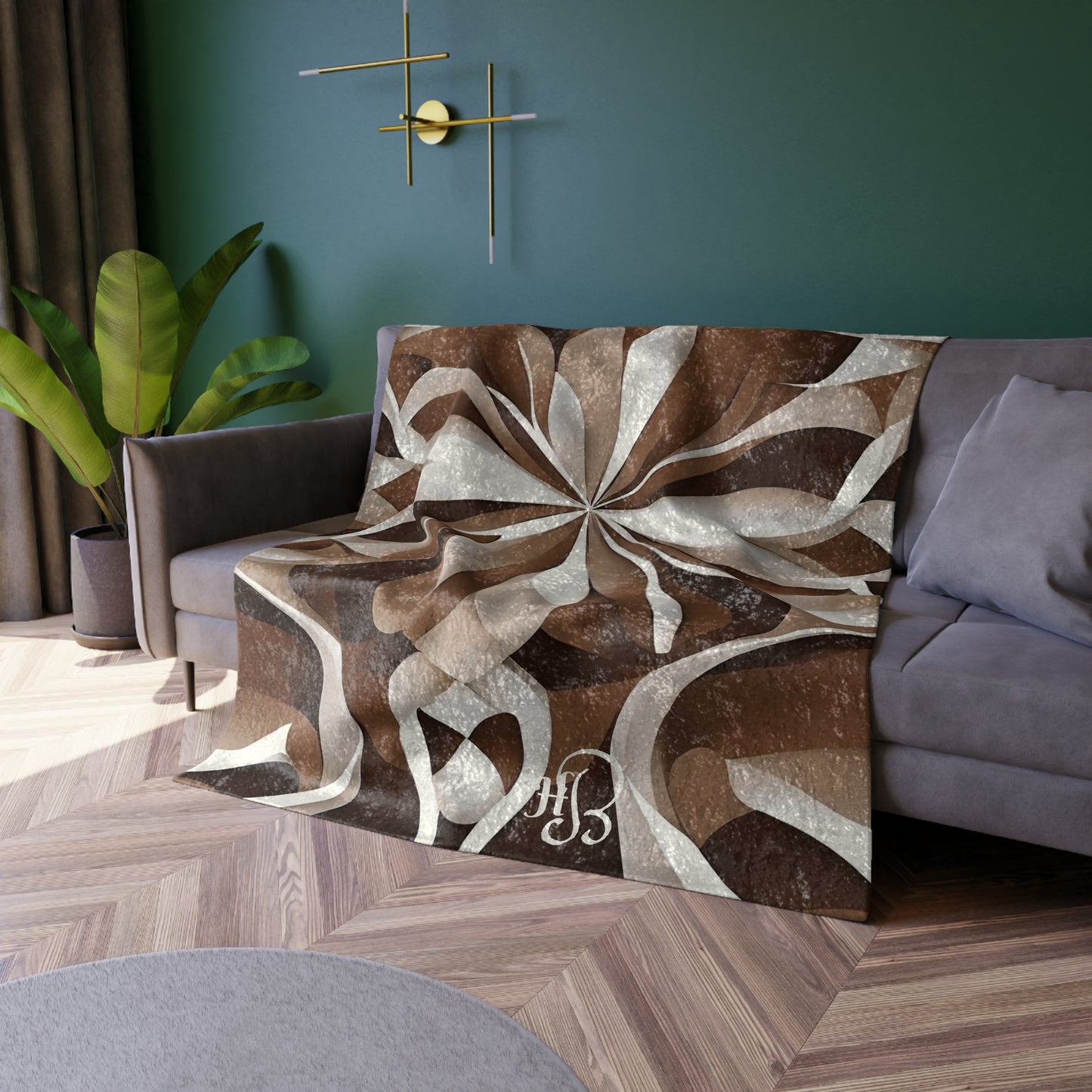 Personalized Hidden Beauty Blanket - Artistry in Velvet