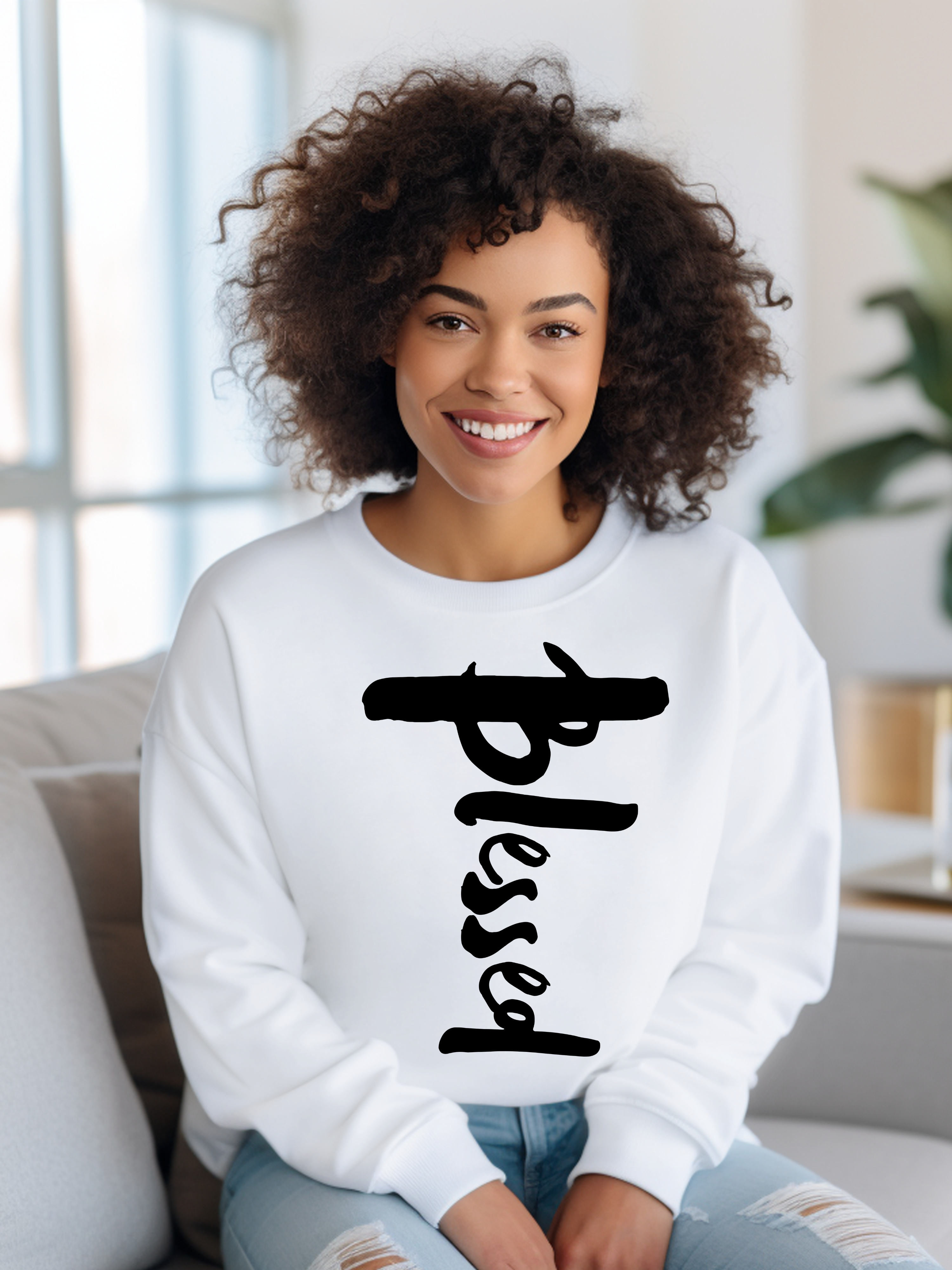 'Blessed' Women's Sweatshirt: Cozy Apparel Infused with Gratitude and Positivity